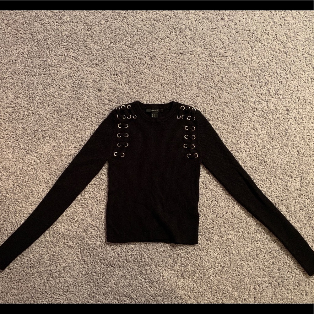 Forever 21 Edgy Crop Top